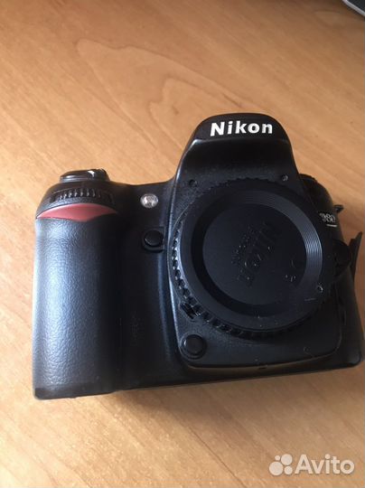 Зеркальный фотоаппарат Nikon d80