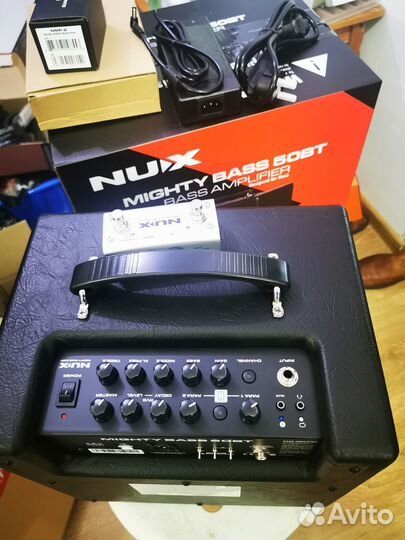 Nux Mighty Bass 50 - комбоусилитель с процессором