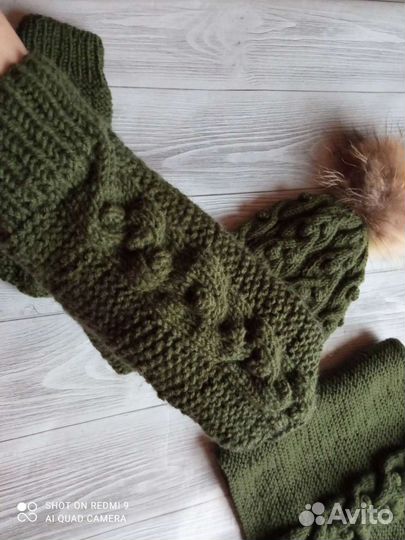 Шапка, снуд и варежки