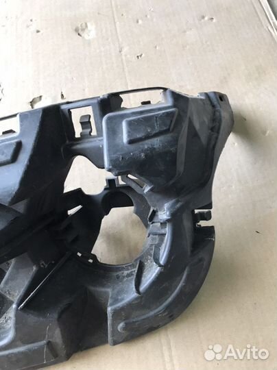 Кронштейн бампера BMW X3 F25 (3800)