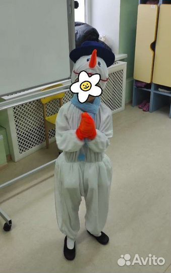 Новогодний костюм снеговика