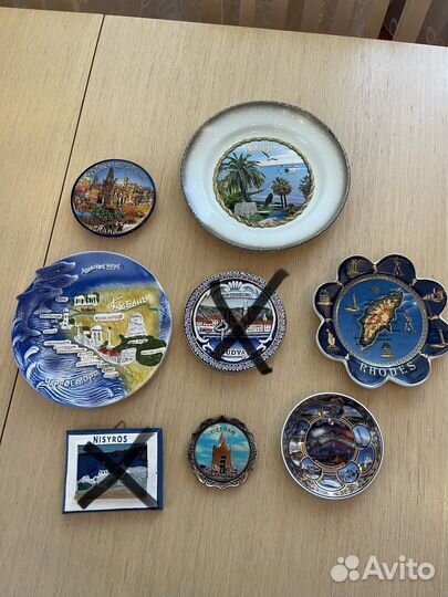 Сувенирные тарелки из разных стран 13 штук