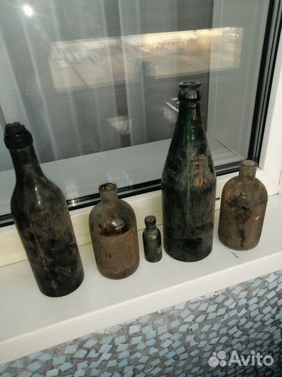 Старинные бутылки