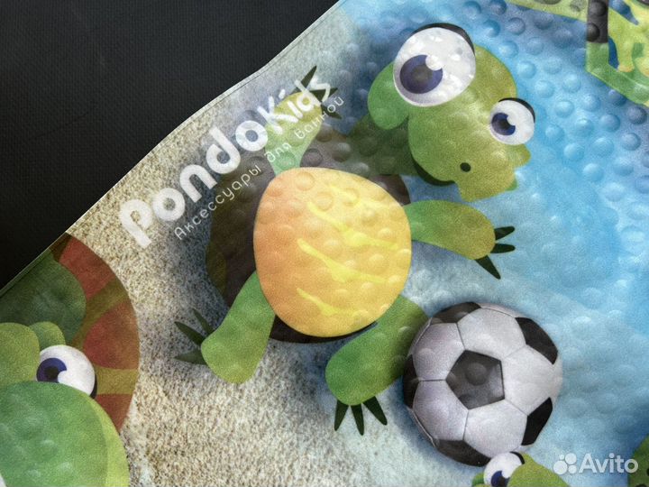 Детский противоскользящий коврик в ванну