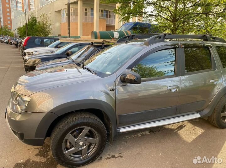 Повороты повторители бегающие LADA Largus Renault