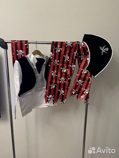 Карнавальные костюмы пират, дровосек