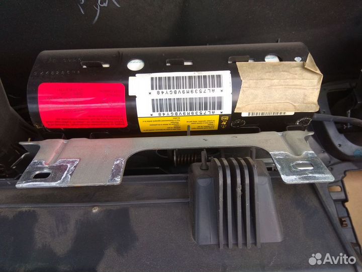 Подушка безопасности пассажирская (в торпедо) Chev