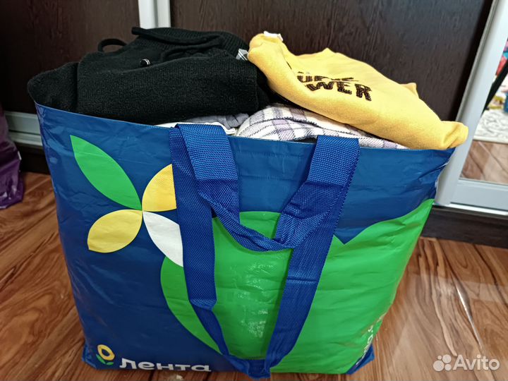 Сумка вещей на девочку от 11-15 лет