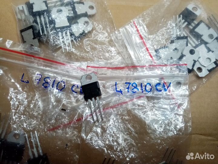 Стабилизатор питания 10 вольт L7810