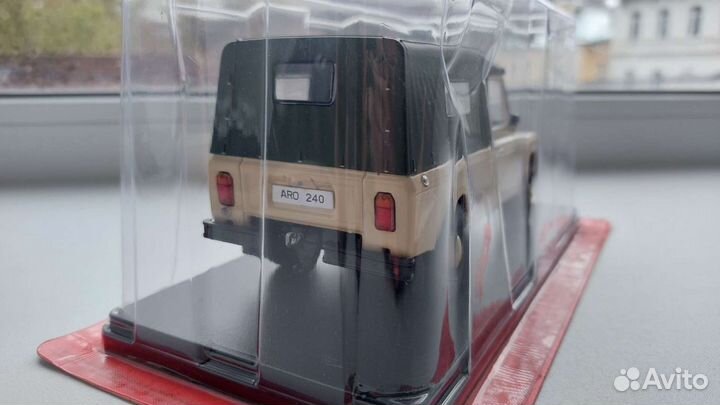 Модель автомобиля ARO 240