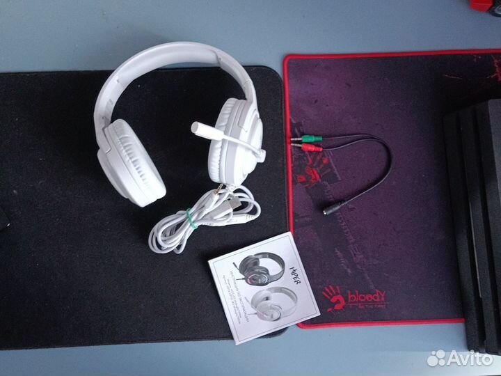 Игровые наушники с микрофоном