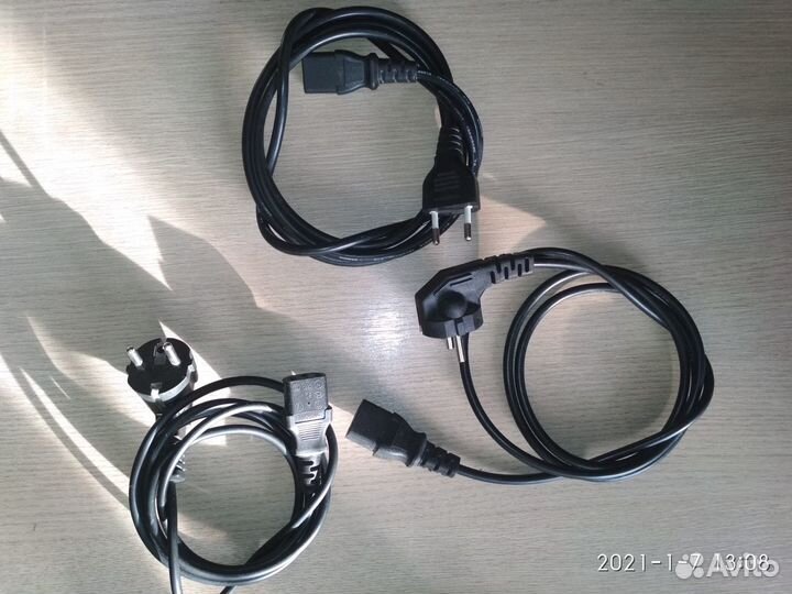 Разные кабели для компов