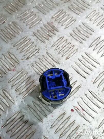 Кнопка Start/Stop Infiniti M35 Y50 VQ35 2008