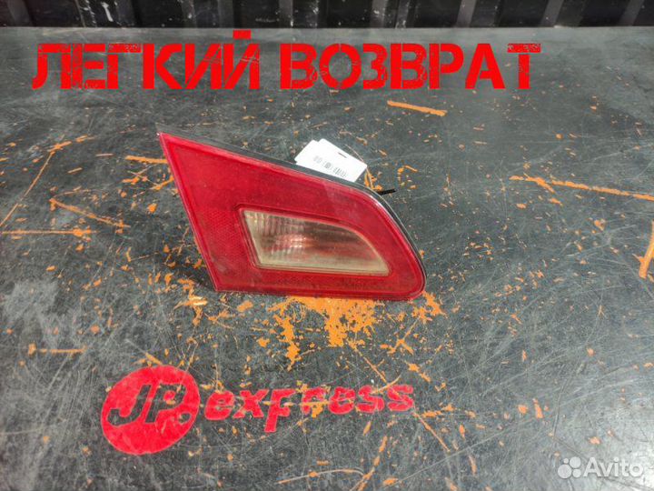 Фонарь крышки багажника левый Infiniti G35 V36