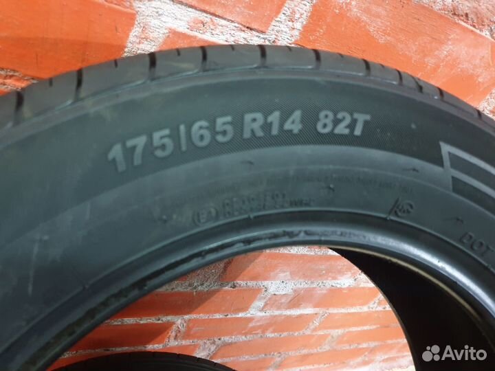 Kumho Ecowing ES01 KH27 175/65 R14 82H