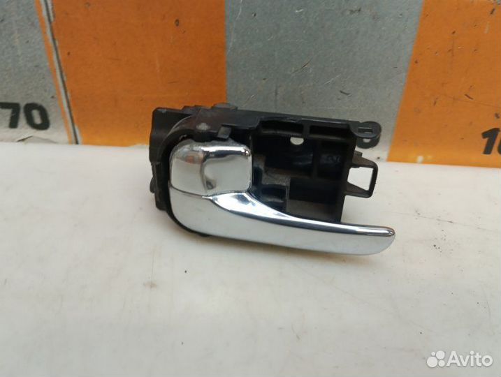 Ручка двери внутренняя левая Nissan Almera N16 1.8