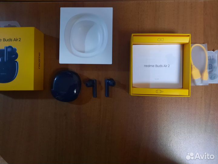Беспроводные наушники realme buds air 2