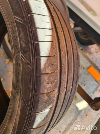 Dunlop SP Sport Maxx 050+ 275/40 R20 и 315/35 R20