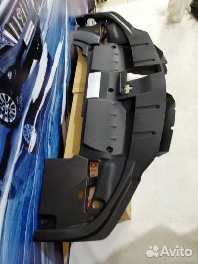 Накладка замка капота Lexus Lx 450D