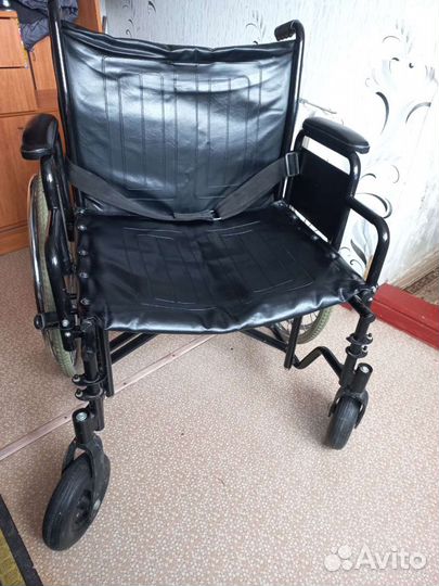 Коляска инвалидная