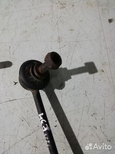 Стойки стабилизатора переднего BMW 5 E34