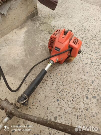 Продаю бензокосы Хускварна 143 R2 и Хитачи