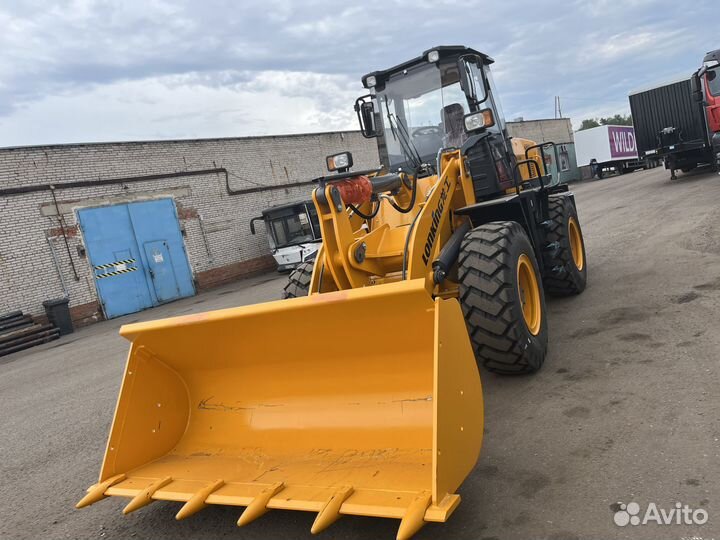 Фронтальный погрузчик Lonking CDM836N, 2023