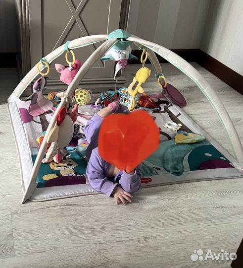 Развивающий коврик tiny love принцесса