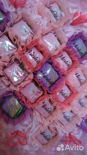 Съедобные сладкие букеты из шоколадных конфет