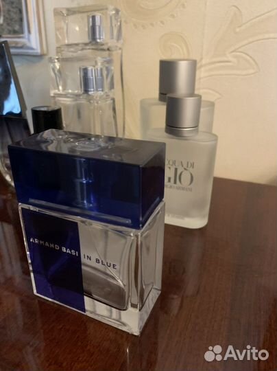 Пустые флаконы от парфюма