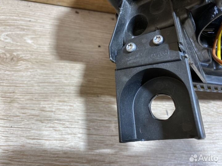 Фара левая Audi A6 C6 рестайлинг 142637