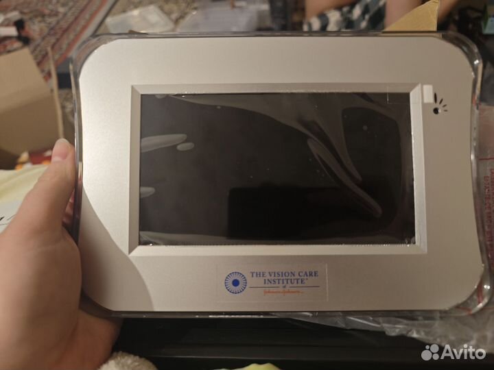 Цифровая фоторамка genius pf 701