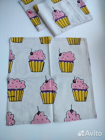 Салфетки для сервировки в подарочной коробке