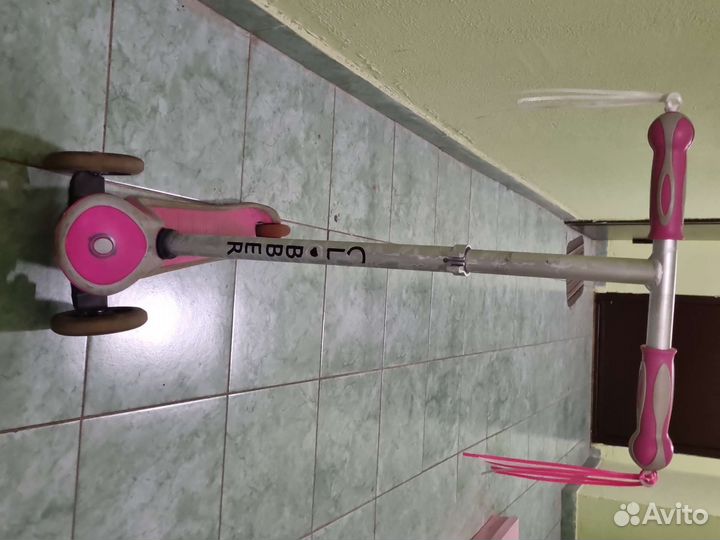 Самокат трехколесный Globber