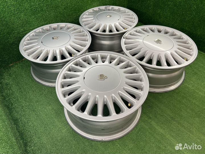 R15 Toyota Crown 5x114.3 6.5J ET+50 цо60,1мм 7,39к