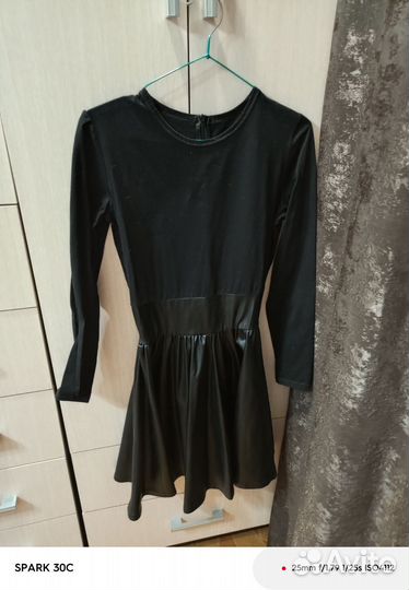 Платье женское