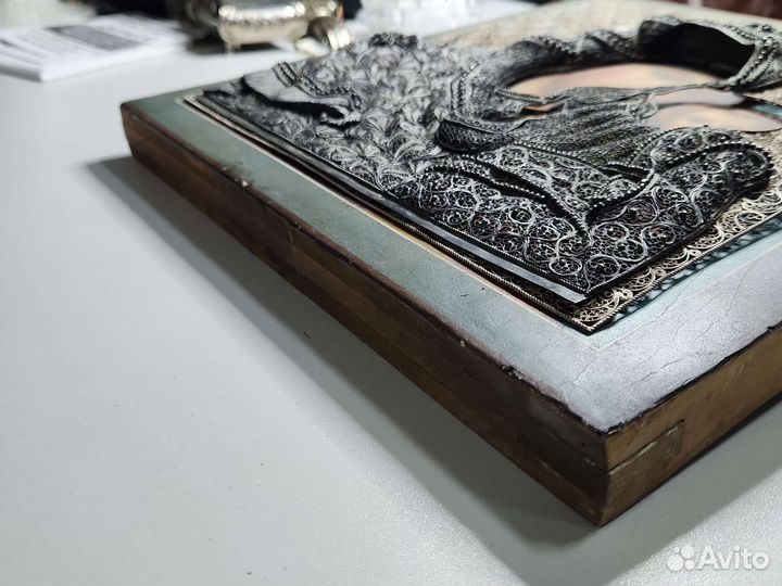 Казанская божья матерь. Серебро/скань