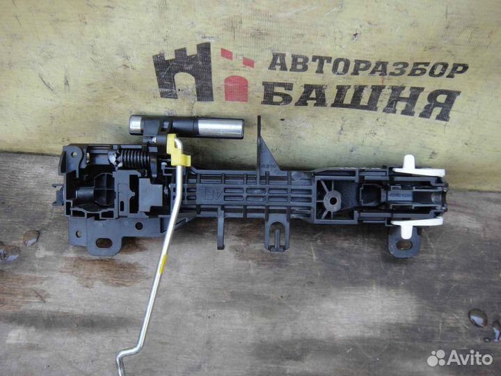 Lexus NX300 Ручка двери передняя левая