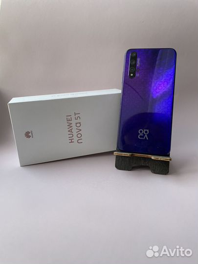 Телефон Huawei Nova 5T