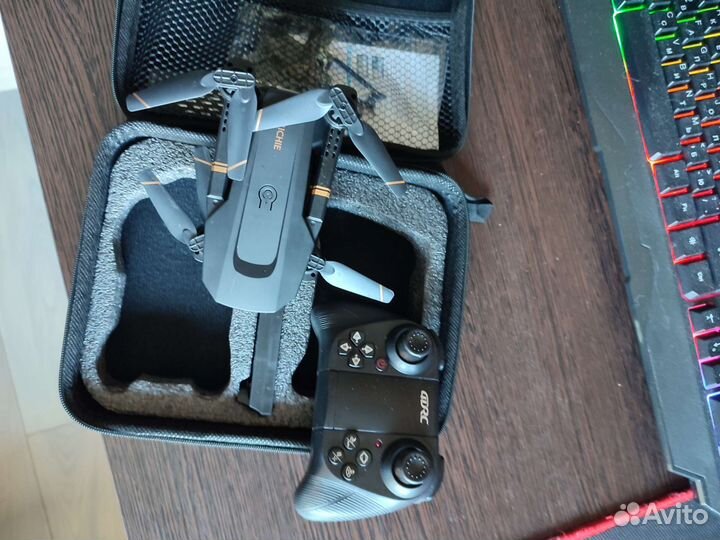 Квадрокоптер 4DRC V4 1080p