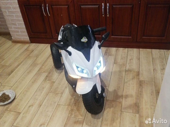 Детский мотоцикл на аккумуляторе