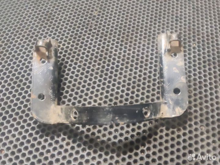 Крепление сплошного сидения Днепр Урал