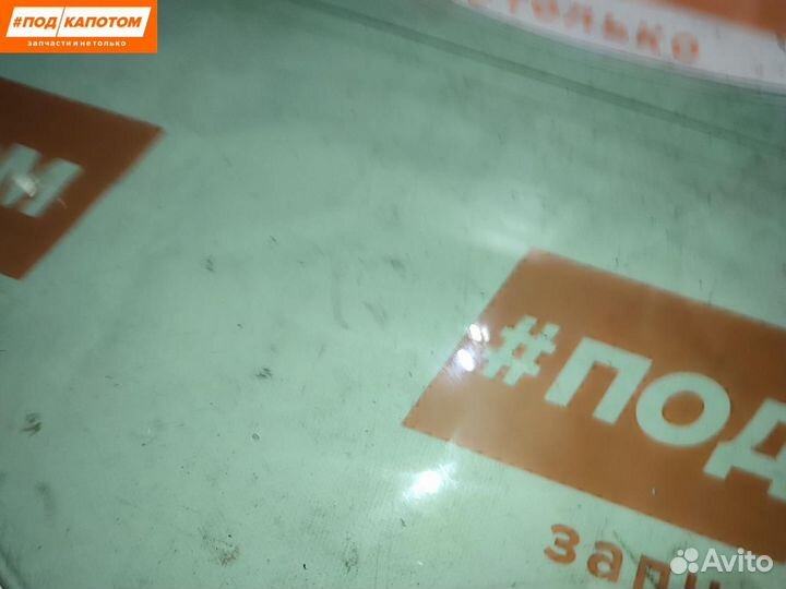 Стекло двери передней правой Volkswagen Passat B6