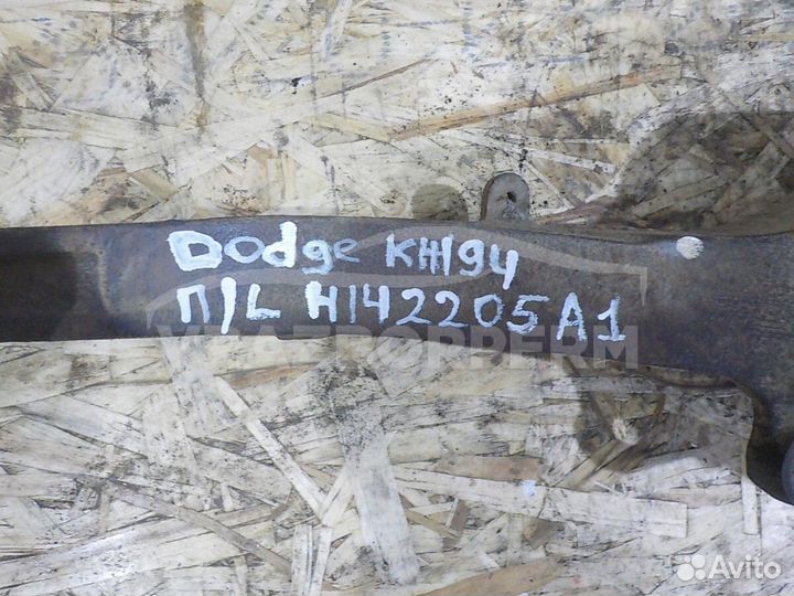 Кулак поворотный передний левый Chrysler Sebring/C