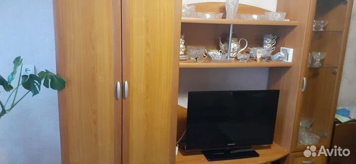 Стенка в гостиную