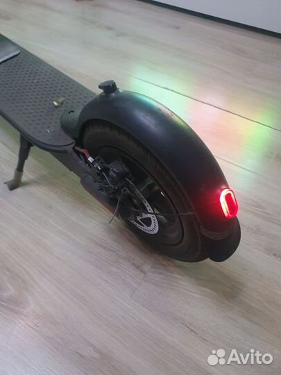 Самокат взрослый электрический xiaomi m365