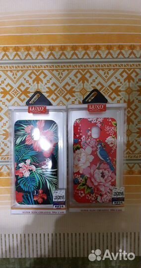 Чехлы на телефоны