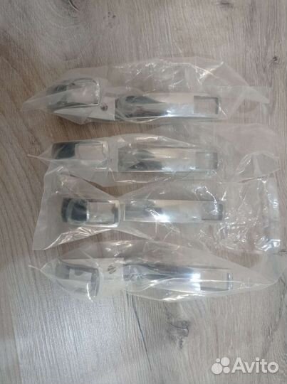 Крючок мебельный