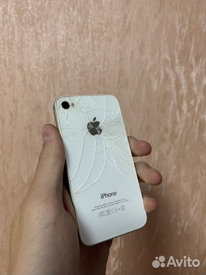 iPhone 4S, 16 ГБ