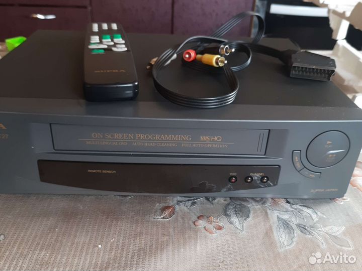 Видеомагнитофон